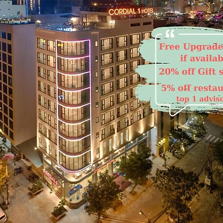 Cordial Hotel Da Nang Esterno foto