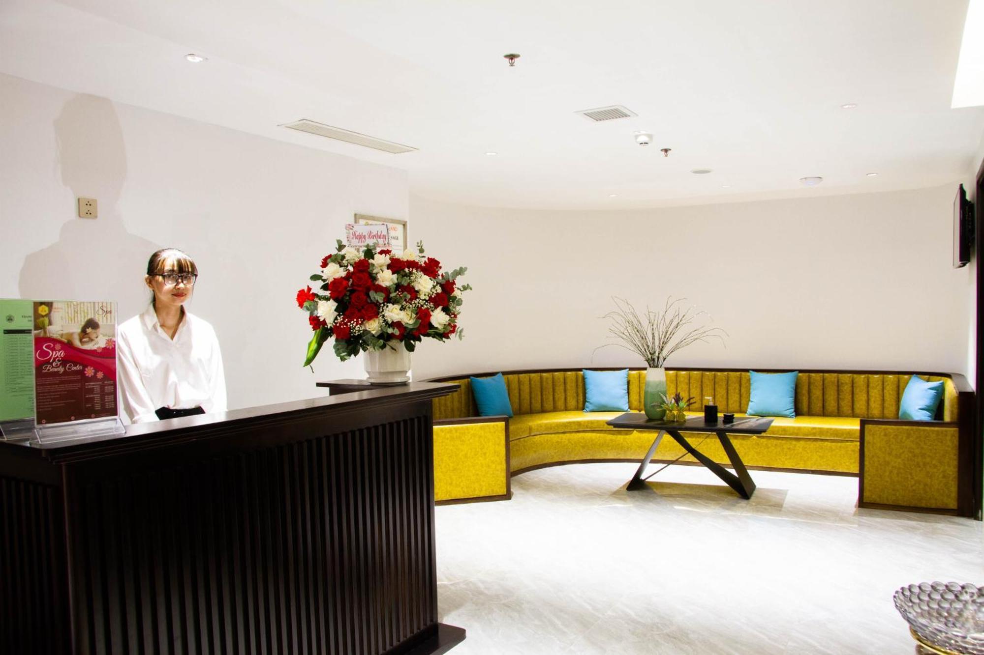 Cordial Hotel Da Nang Esterno foto