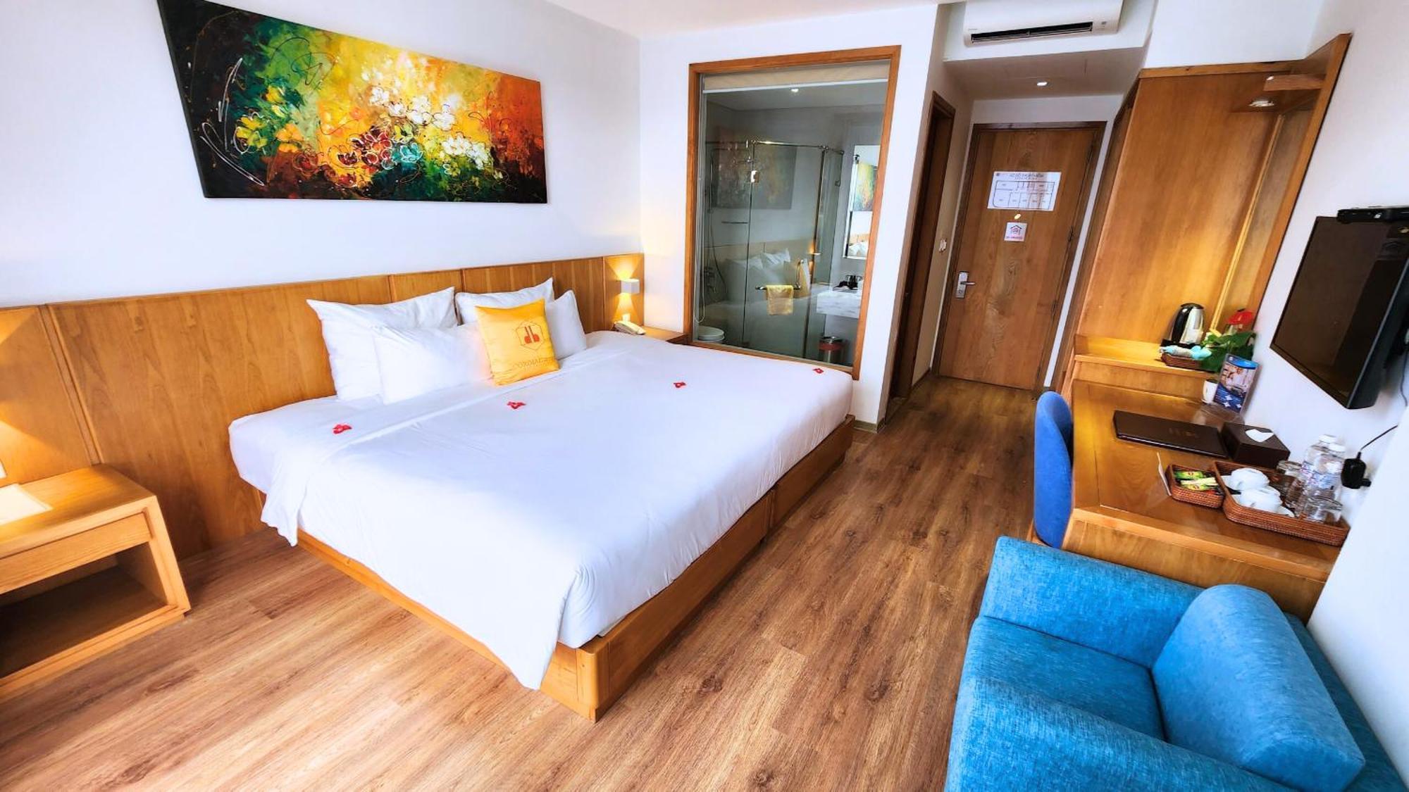 Cordial Hotel Da Nang Esterno foto