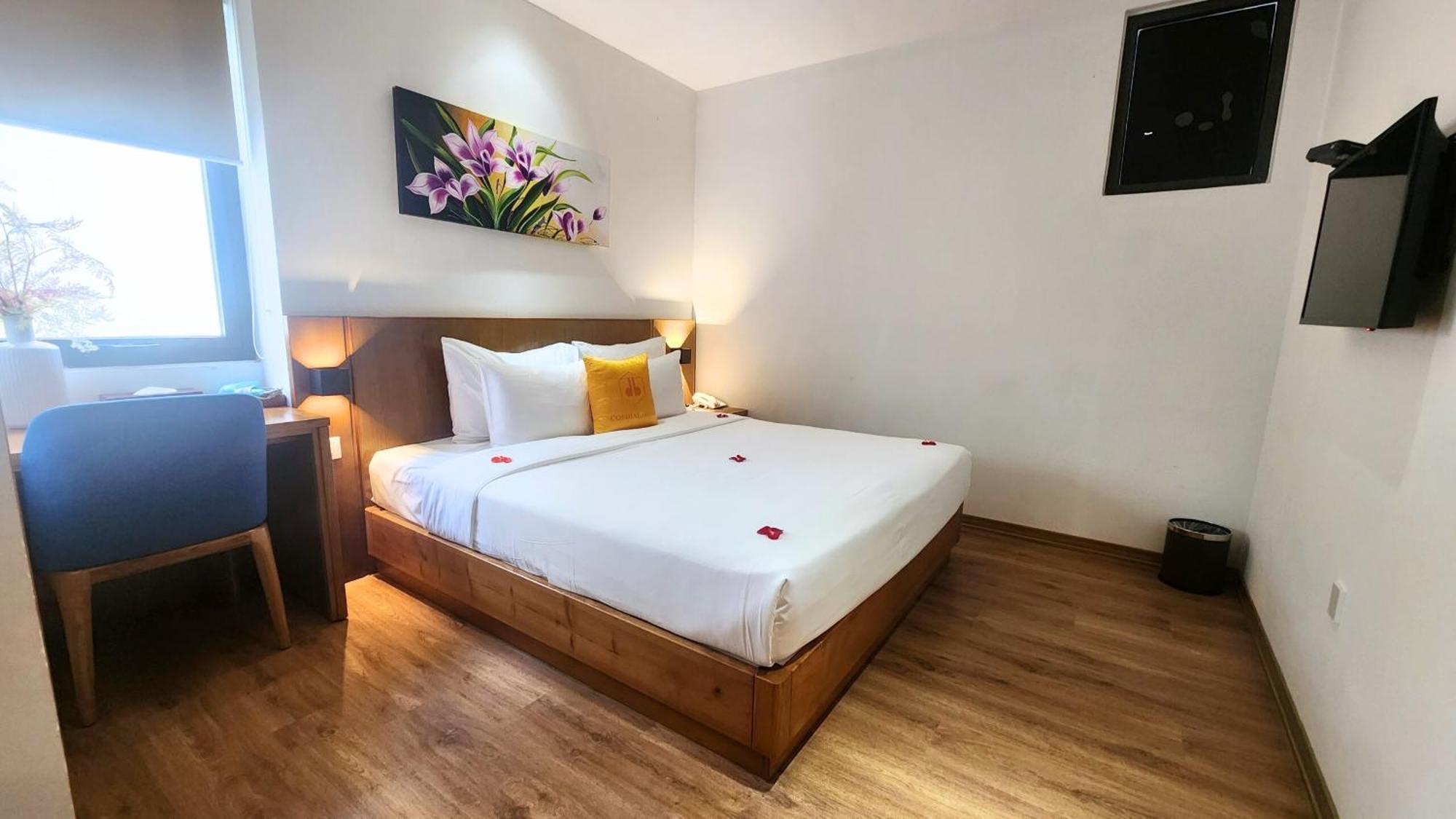 Cordial Hotel Da Nang Esterno foto