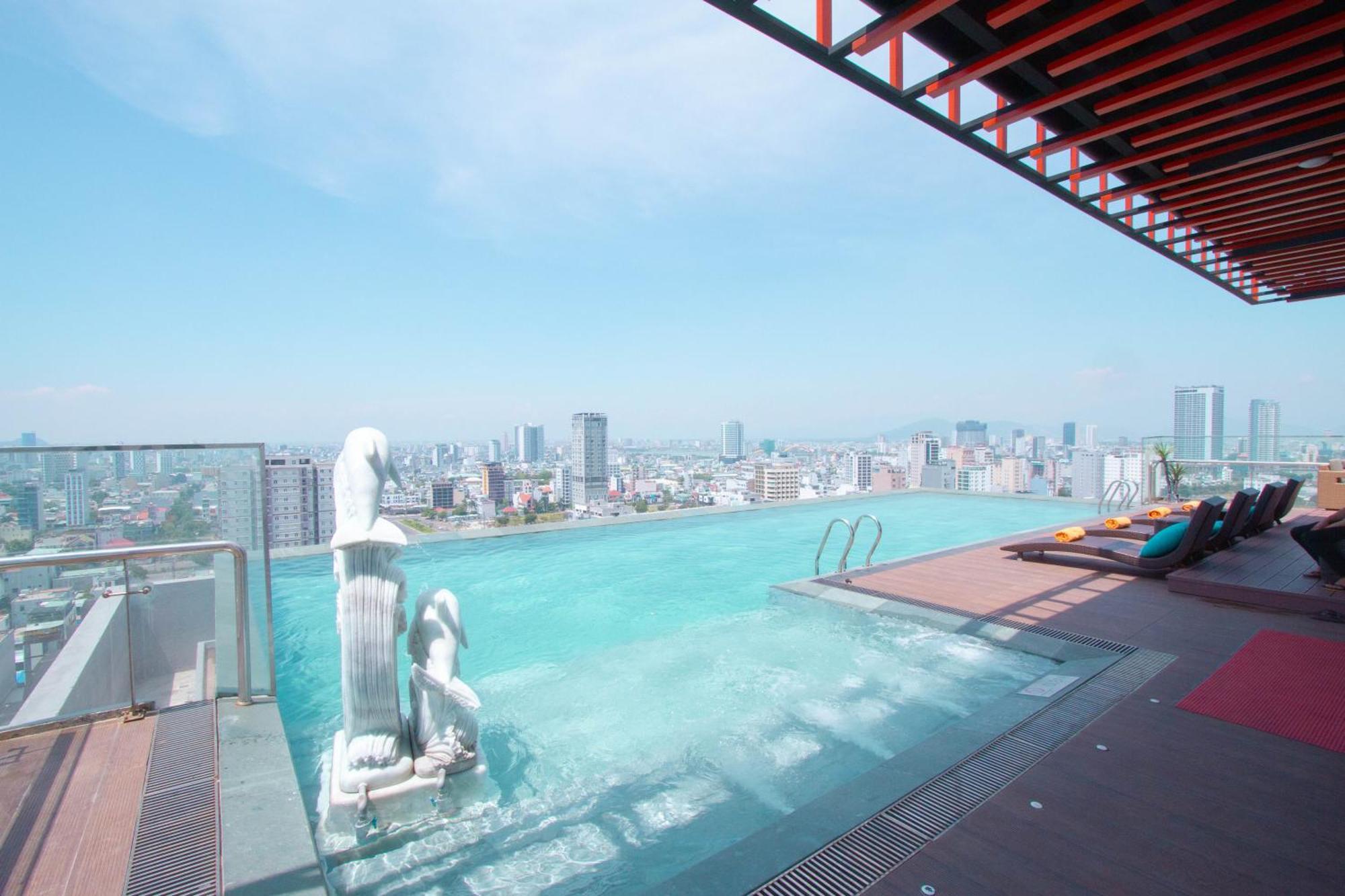 Cordial Hotel Da Nang Esterno foto