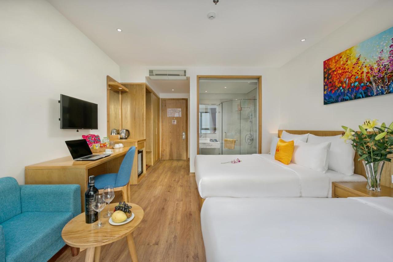 Cordial Hotel Da Nang Esterno foto