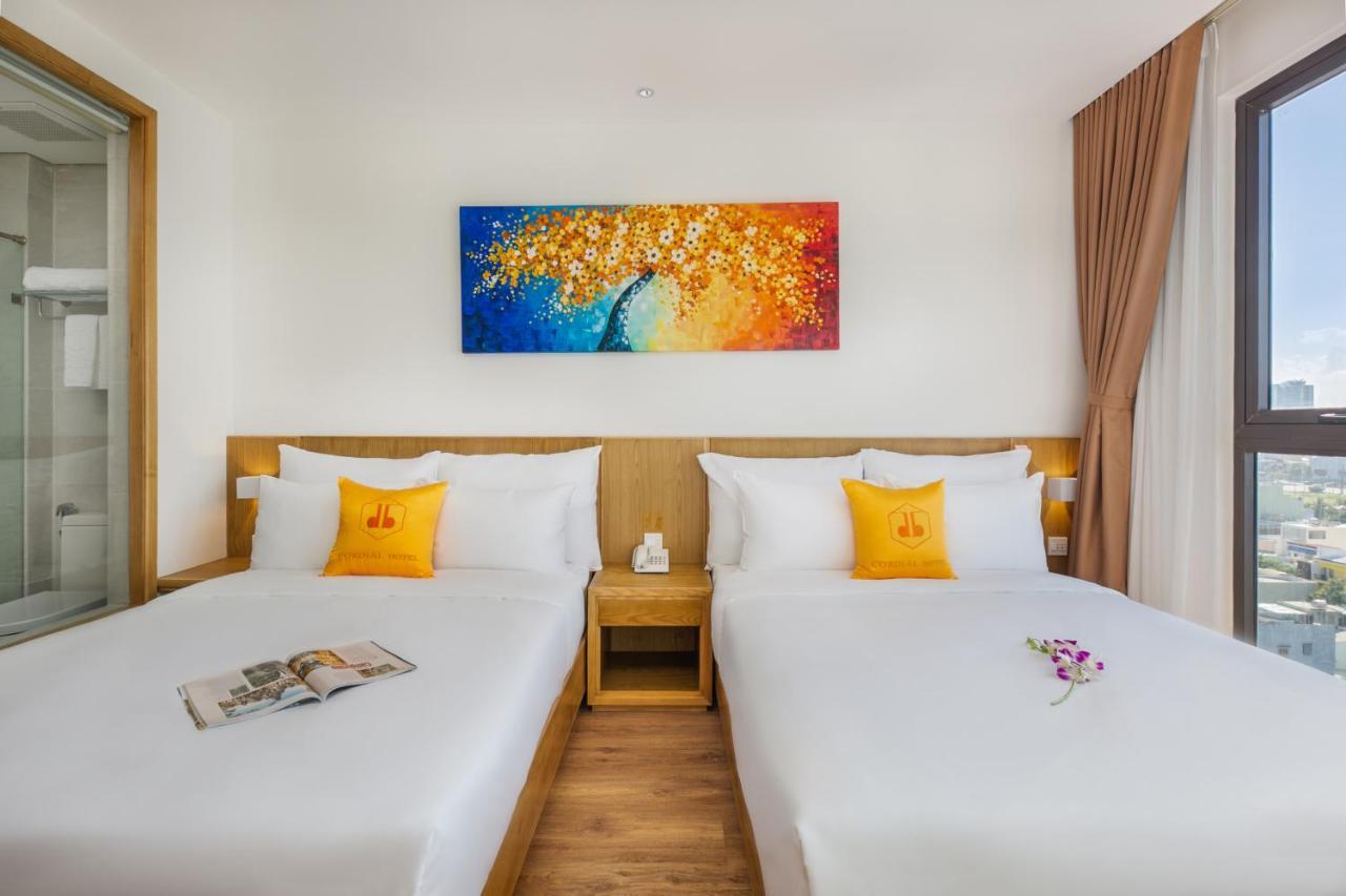 Cordial Hotel Da Nang Esterno foto