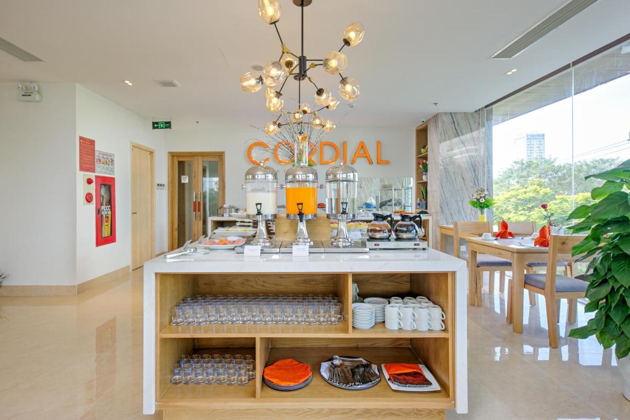 Cordial Hotel Da Nang Esterno foto